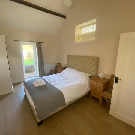 Horseshoe - 1 Bed With Hot Tub & Sauna *
